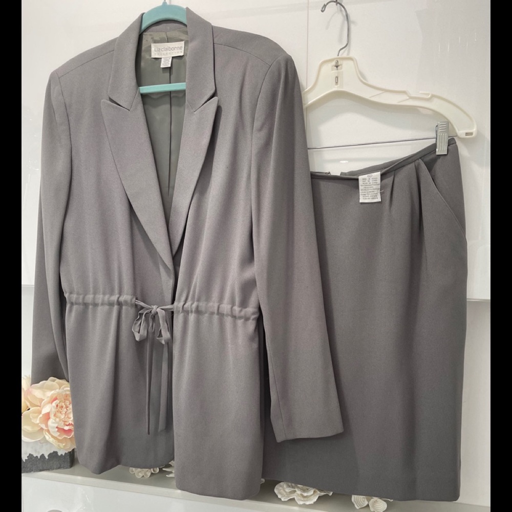 Liz Claiborne skirt suit size 12